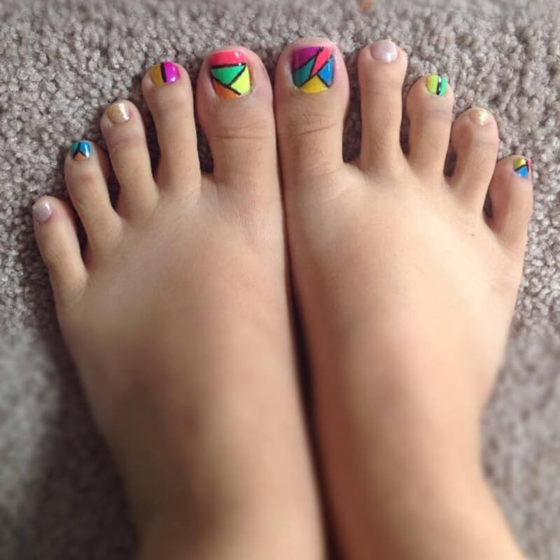 Polish Change on Toes